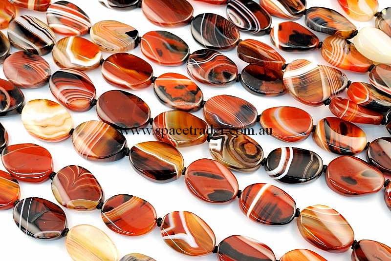 Agate - 20x28mm Oval Dream Agate Bead in 14 Pcs a Strand