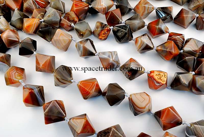 Agate - 24x30mm Faceted Bicone New Botswana Agate in 12 Pcs a Strand