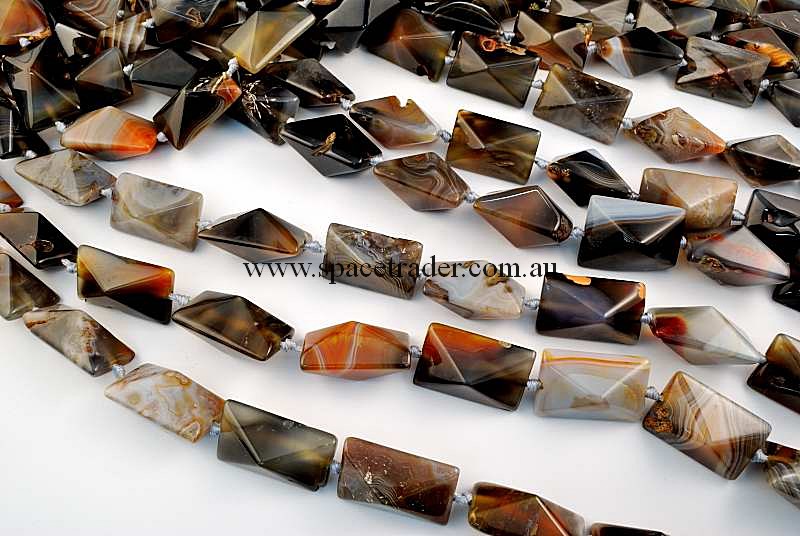 Agate - 19x30mm Rectangle-Pyramid New Botswana Agate in 12 Pcs a Strand