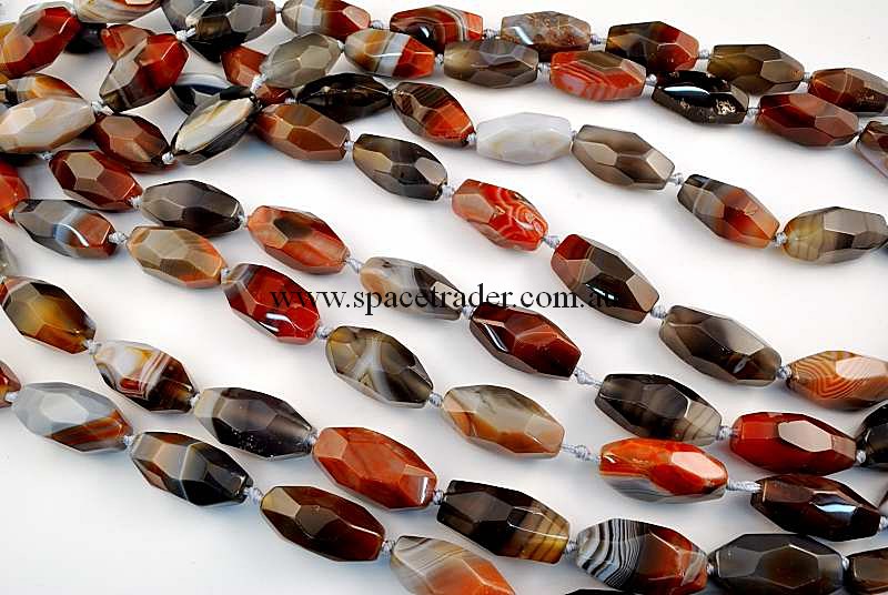 Agate - 14x30mm Faceted Long Rice New Botswana Agate in 12 Pcs a Strand