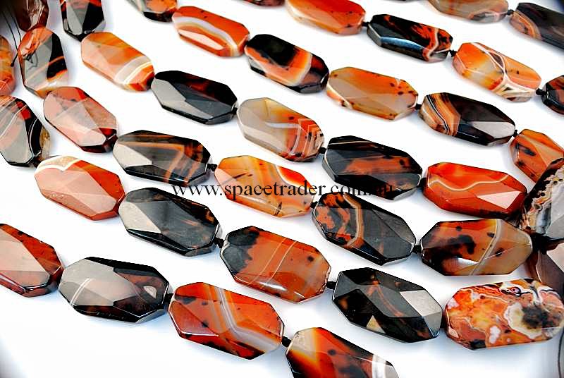 Agate - 22x42mm Faceted Oct-Rectangle Dream Banded Agate in 9 Pcs a Strand