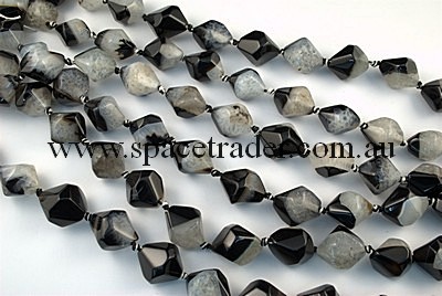 Agate - 20x24mm Irreuglar Faceted Bicone Black Agate with Inclusion in 15 Pcs a Strand