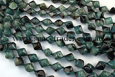 Agate - 18x20mm Irreuglar Faceted Bicone Black Agate with inclusion in Dye Green Colour in 18 Pcs a Strand