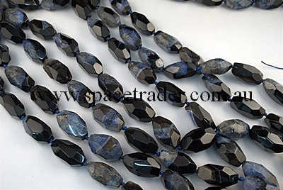 Agate - 18x30mm, 16x34mm Irregular Faceted Nugget Black Agate with Inclusion in Dye Blue Colour in 12 Pcs a Strand