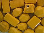 glass - colour mix - 2701P-302 opaque dark yellow x 1kg