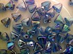 glass - 1698-017 - 5mm triangles - sky blue x 1 KG