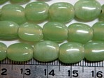 glass - 1535-288 - 12 x 8mm flat oval - grass green x 1 KG