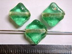 glass - 1818-013 - 10mm X cube - trans pale green x 1 KG