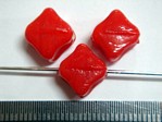 glass - 1818-031 - 10mm X cube - opaque red x 1 KG