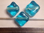 glass - 1818-318 - 10mm X cube - trans sky blue x 1 KG