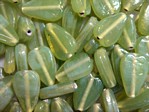 glass - 1813-288 - 15 x 10mm leaf - grass green x 1 KG