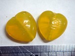 glass - 1828-012 - 18mm heart - trans yellow x 1 KG