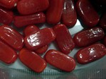 glass - 1808-031 - 15 x 8mm lozenge - opaque red x 1 KG