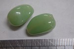 glass - 1914-287 - 17 x 10mm drop - jade x 1 KG