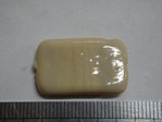 glass - 1923-035 - 25 x 15mm rectangle - bone x 1 KG